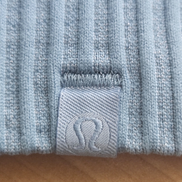 LULULEMON Rest Less Pullover. Size 10 - Picture 6 of 12